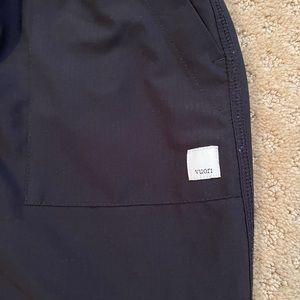 Black super lightweight vuori joggers